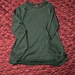 Long Sleeve Shirt w/thumb holes